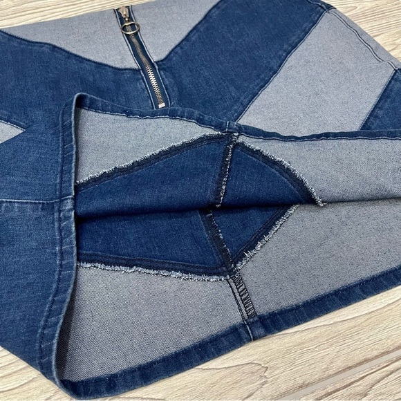 FOREVER 21 PLUS SIZES DENIM Mini Skirt Stretchy Size 2X Y2K Style - Picture 4 of 9